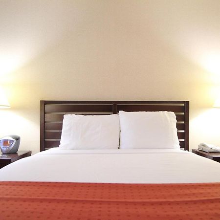 Ramada By Wyndham Minneapolis Airport - Eagan Eksteriør billede