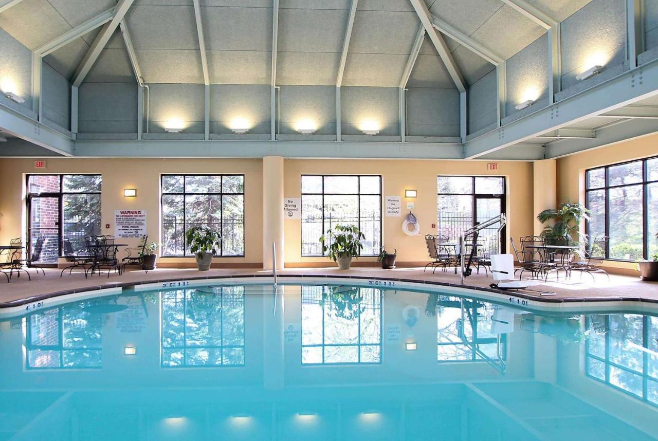 Ramada By Wyndham Minneapolis Airport - Eagan Eksteriør billede